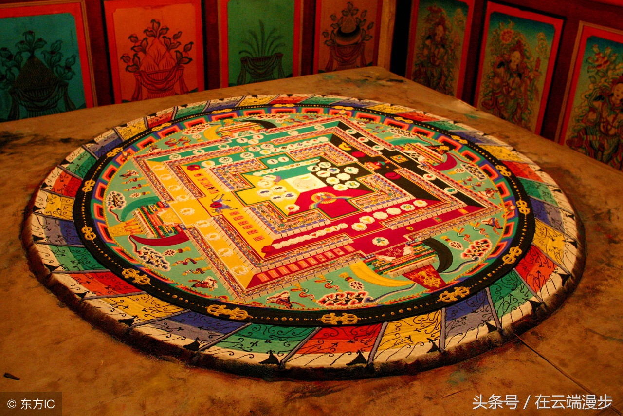 西藏燕子沟,藏教圣地的视觉震撼