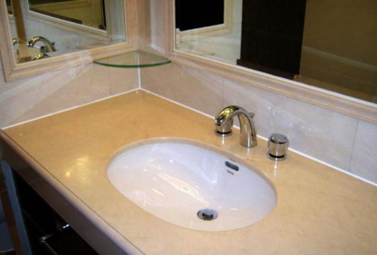 搞卫生有黑色玻璃胶怎么清理干净,厨房橱柜发霉怎么处理玻璃胶发黑