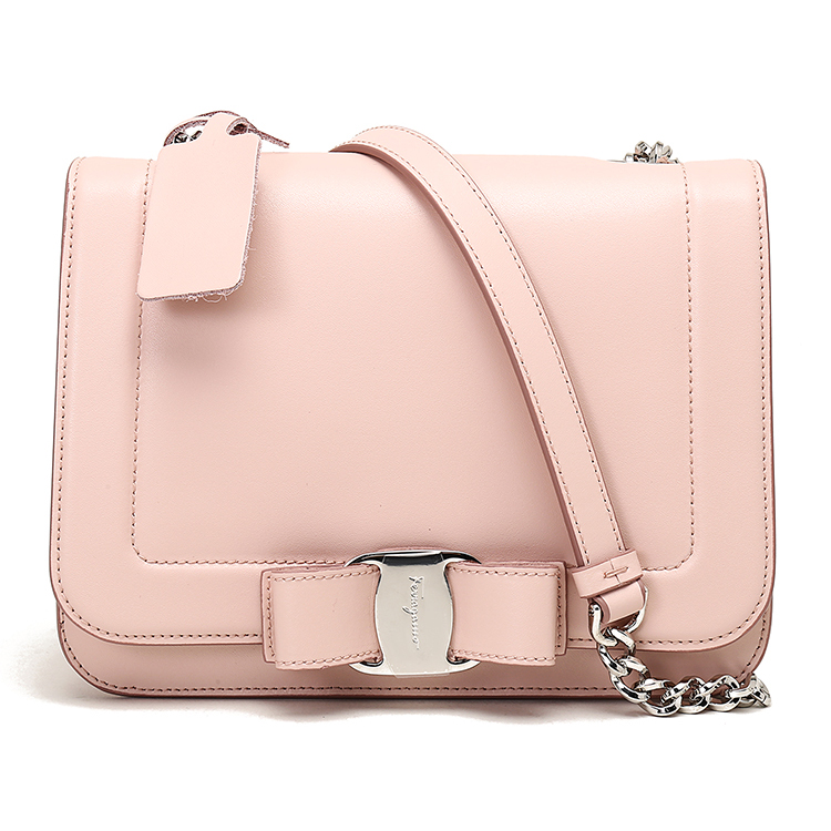 salvatoreferragamo鏂伴椈,salvatoreferragamo骞垮憡2020