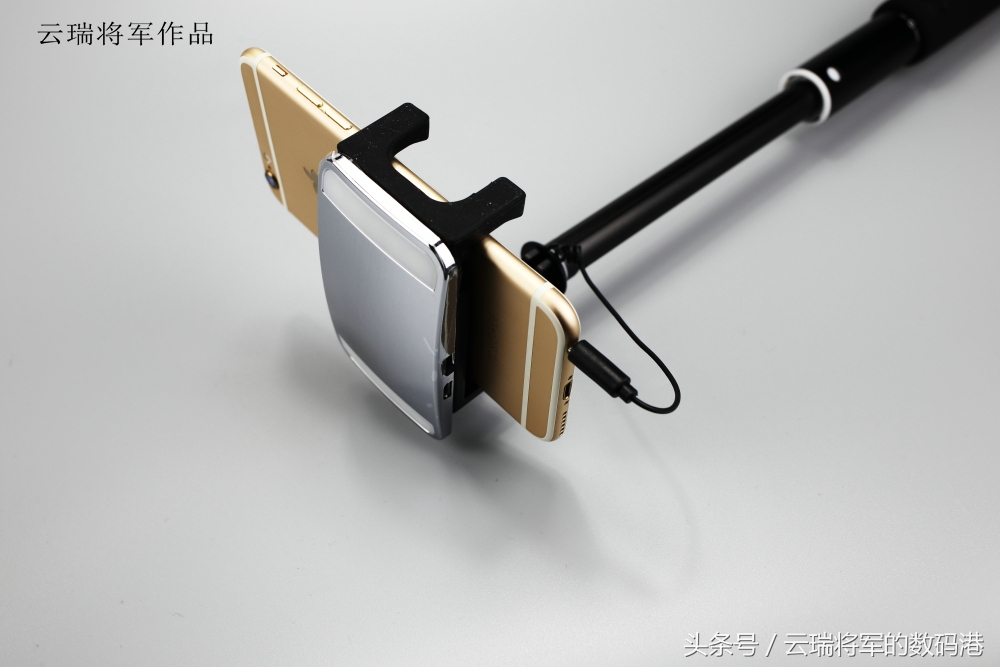 摄影用自拍杆技巧,手机自拍杆怎么连接手机拍照