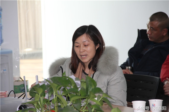 阜阳商厦困难职工,阜阳商厦慰问工作者