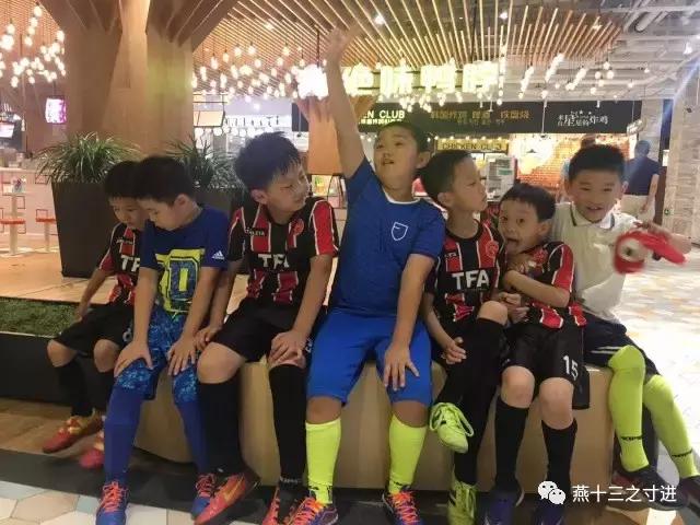 因为足球而改变命运,因为足球