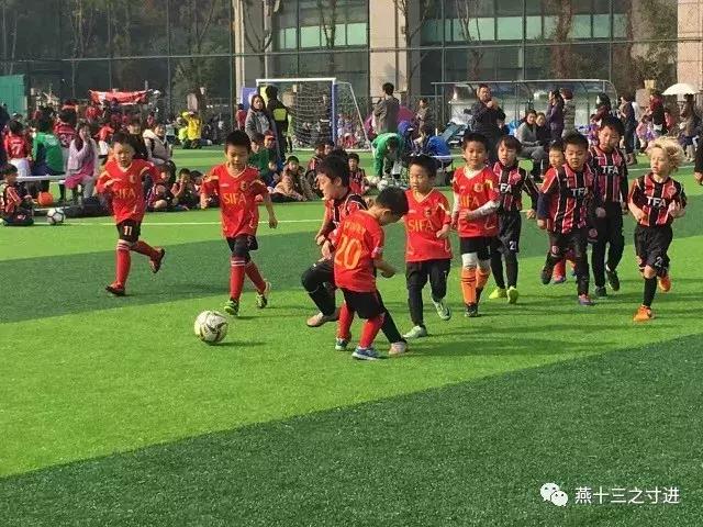 即使暂时不理解，也请给这个选择Hard模式的足球小将一点掌声