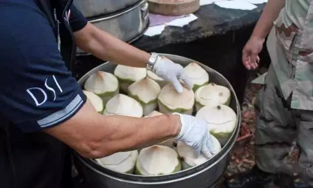 留学生回国免税店优惠政策,日媒曝光免税店坑骗中国游客