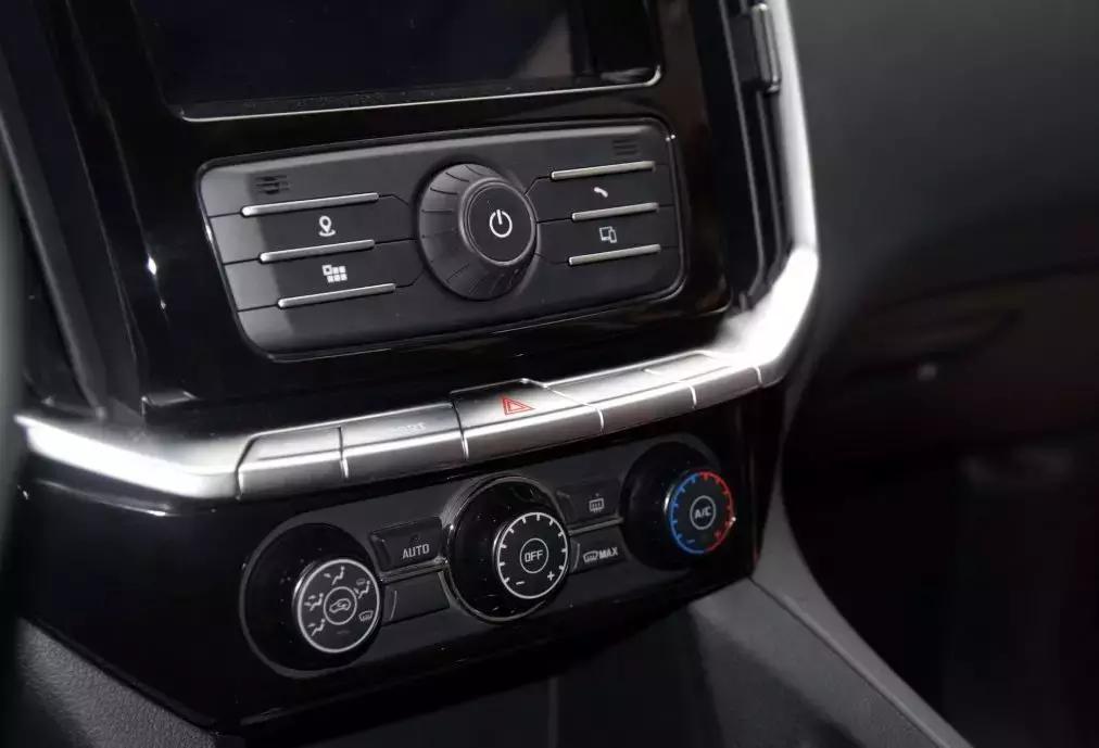 江铃驭胜s350哪一款比较值得购买,江铃驭胜s350这款车优缺点