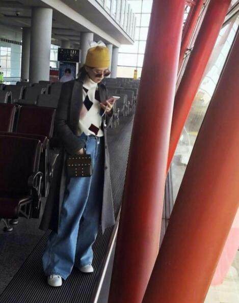 刘诗诗同框看秀,刘诗诗杨幂同框美翻了