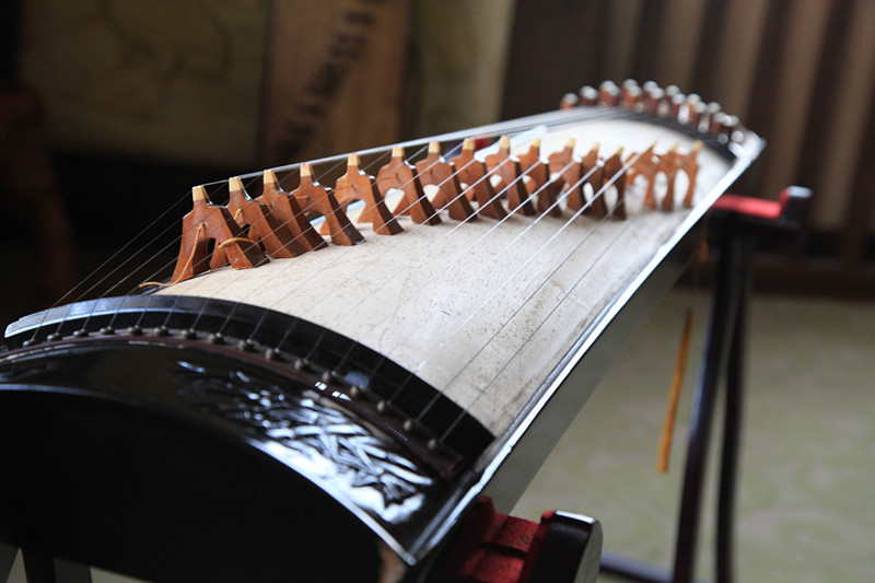 如何能快速记住古筝的琴弦,古筝琴弦知识