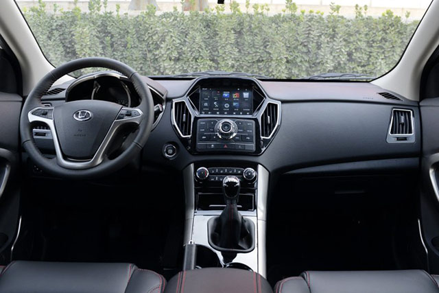 这车路上很少见，12月却比T700还卖的好，进店一看，原来只要7万