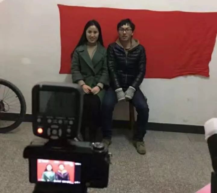 抢红包激动视频,抢到红包激动手舞足蹈