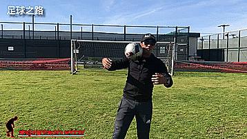 花式技巧之胸部吸球教学