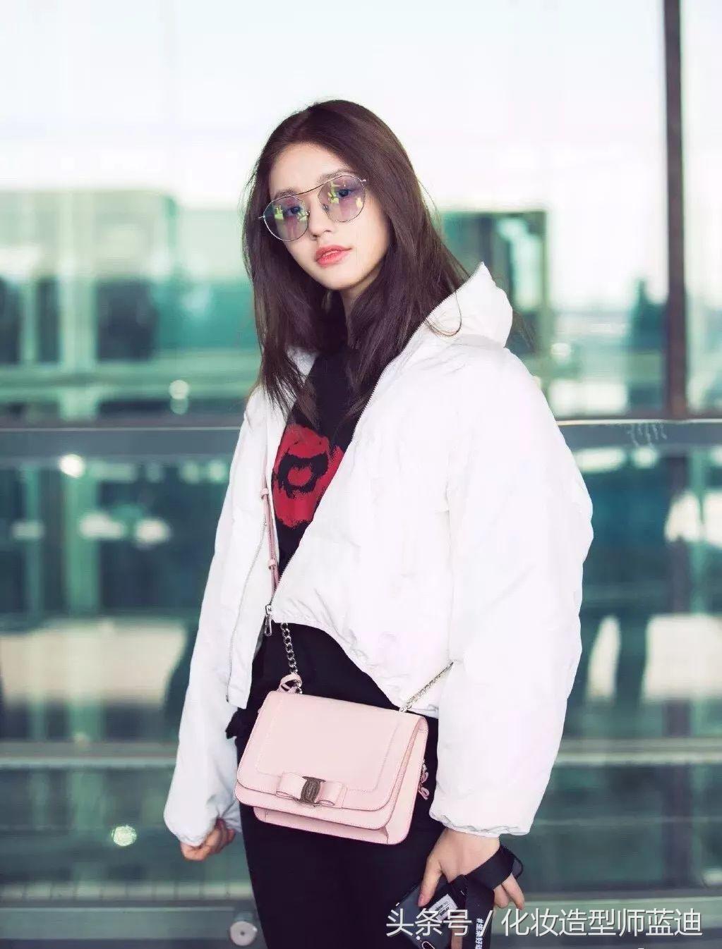 羽绒服穿起来臃肿你裤子选对了吗,羽绒服穿着没气质