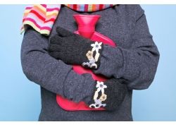 除夕鸡鸭鱼肉吃多了，胃难受不消化怎么办？