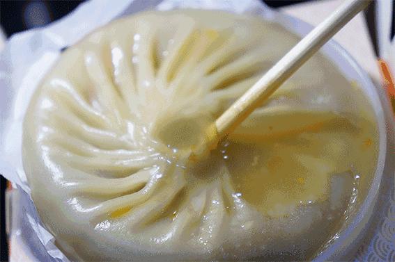 中国哪里的包子最好吃？广东叉烧包、天津狗不理、上海小笼包、成都韩包子、开封灌汤包、扬州三丁包……