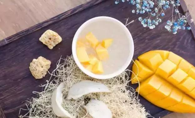 孕期吃燕窝真的不长妊娠纹吗,孕晚期预防妊娠纹吃燕窝还是花胶