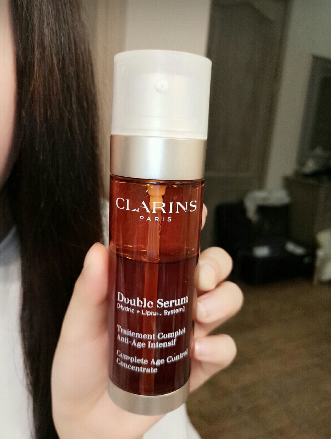 外油内干皮肤修复推荐精华,皮肤怎么保养最好啊