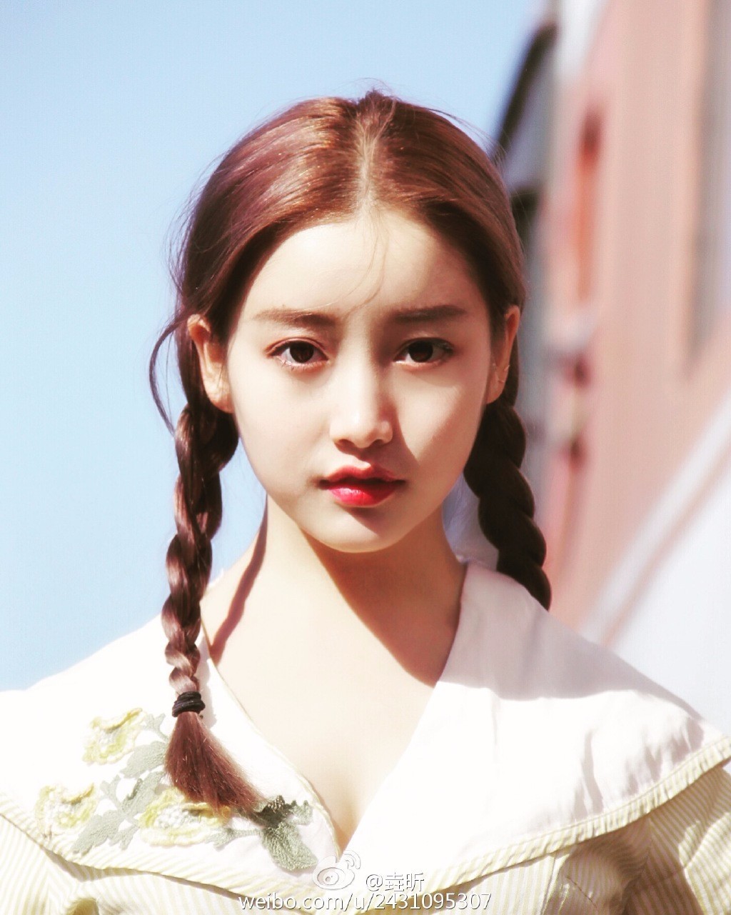 戛纳红毯|照这个趋势,村口剃头王大爷都可以出征戛纳了!