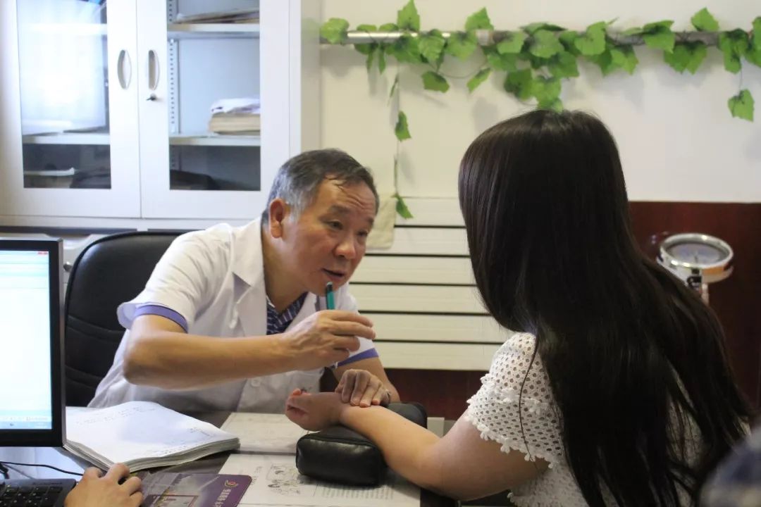 「3·3爱耳日」伯雍公园东门口，中医院有大型免费义诊活动！