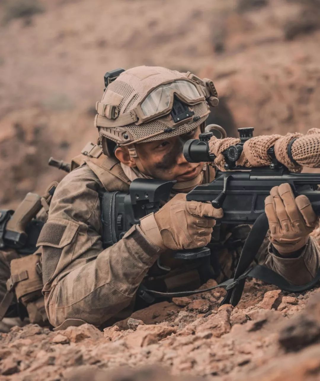 红海行动张译杜江的眼睛,张译杜江红海行动