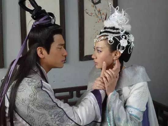 撞脸baby的明星,撞脸明星的抖音网红baby