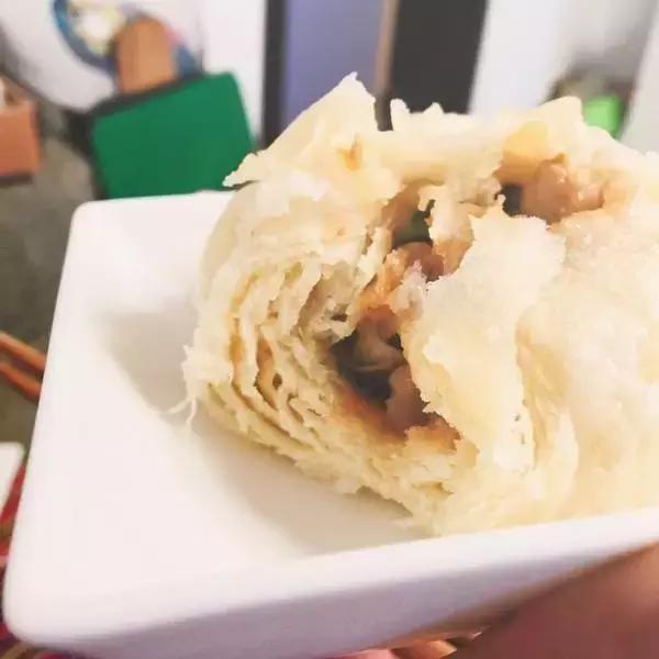 中国哪里的包子最好吃？广东叉烧包、天津狗不理、上海小笼包、成都韩包子、开封灌汤包、扬州三丁包……