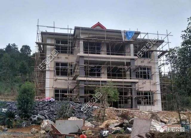 农村建别墅包工包料多少钱一平米,在农村建别墅在网上买图纸好不好