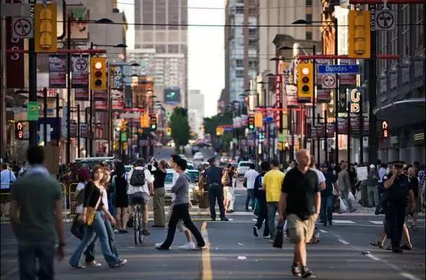 室内设计专业到底学什么,女孩学室内设计专业就业前景