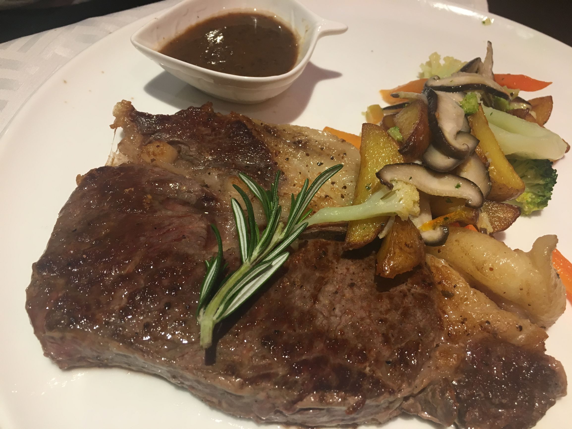 周末吃一顿法国大餐,浪漫法式大餐