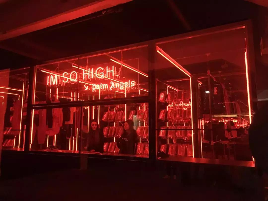 盘点那些人格分裂的人,吐槽自己精神分裂