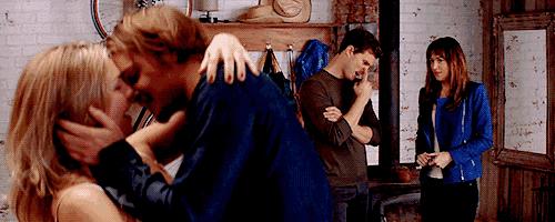 看完《五十度飞》,我还活着……