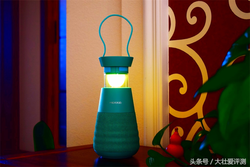 能发光的音响推荐,能照明的收音机