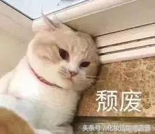 不伤头发且好看的简单编发教程,不想披头散发教你一招显年轻编发