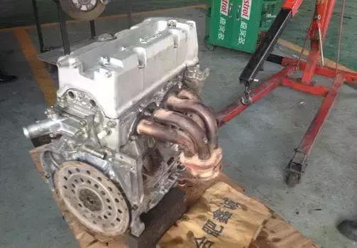 本田雅阁发动机大修拆！新手看完都知道如何修理了