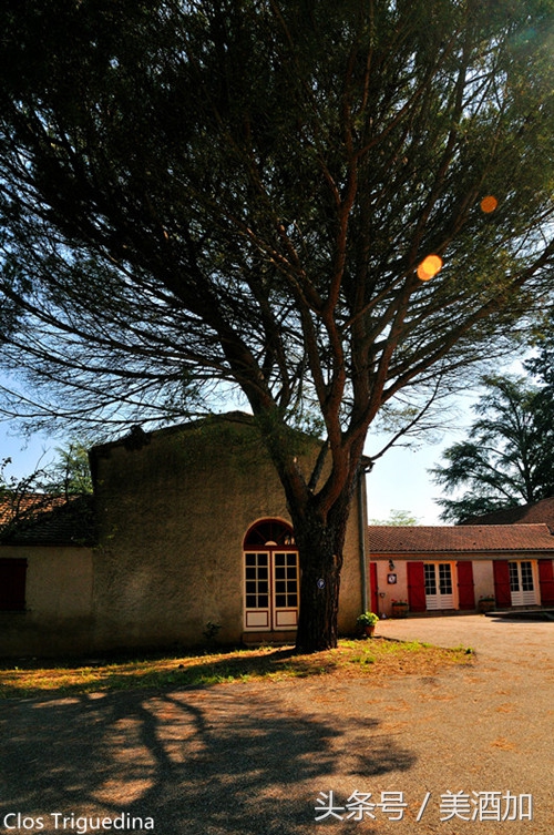 在北京打工月薪1万5什么水平,在北京月工资两万还存不了钱