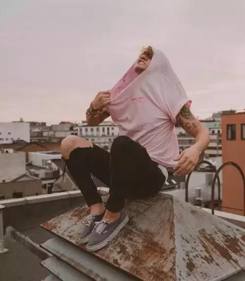 vans和converse高帮适合冬季穿,converse对比vans