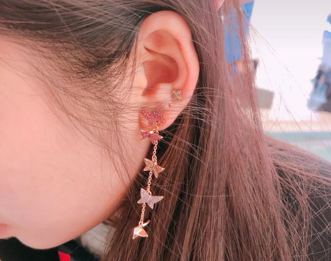 江疏影亲示：换成GUCCI设计师的施华洛世奇，美出天际！