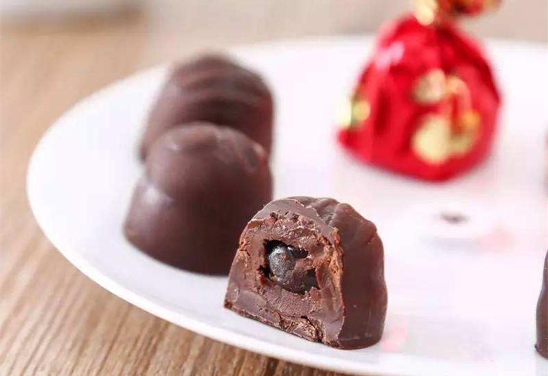 情人节必备巧克力女生超级喜欢,情人节巧克力桃心巧克力