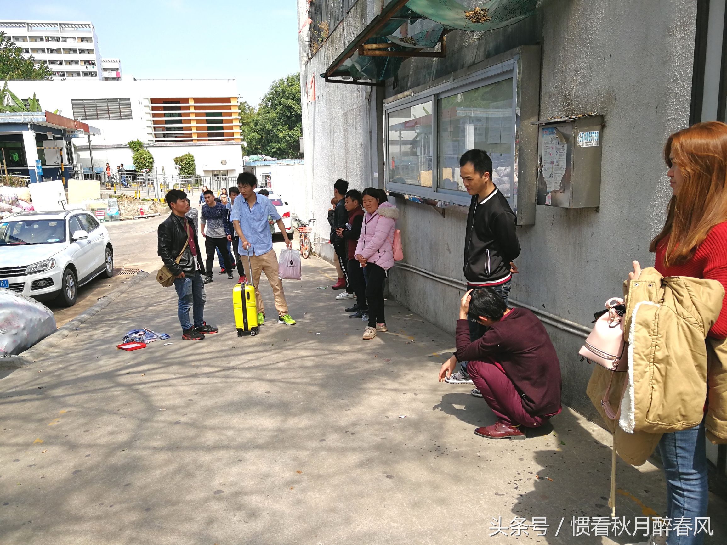 深圳市龙岗区宝龙比亚迪招工直播,宝龙比亚迪招聘排队