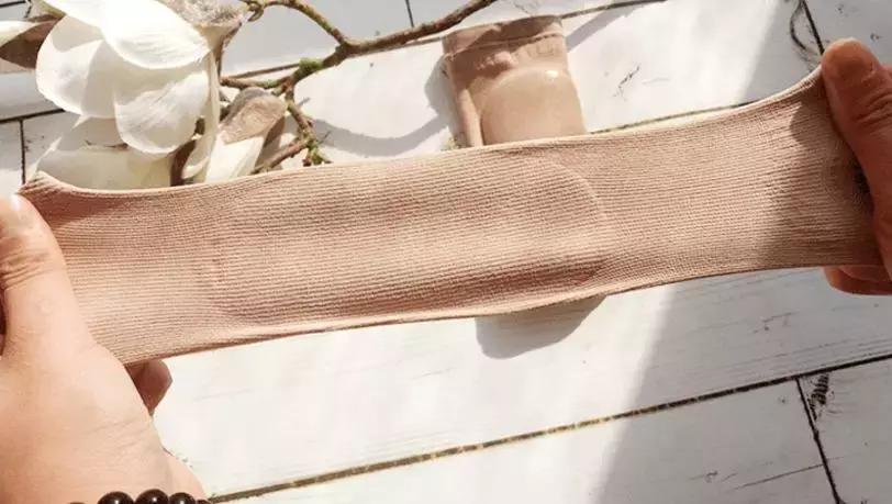 睡觉穿一只袜子,睡觉时穿一个袜子