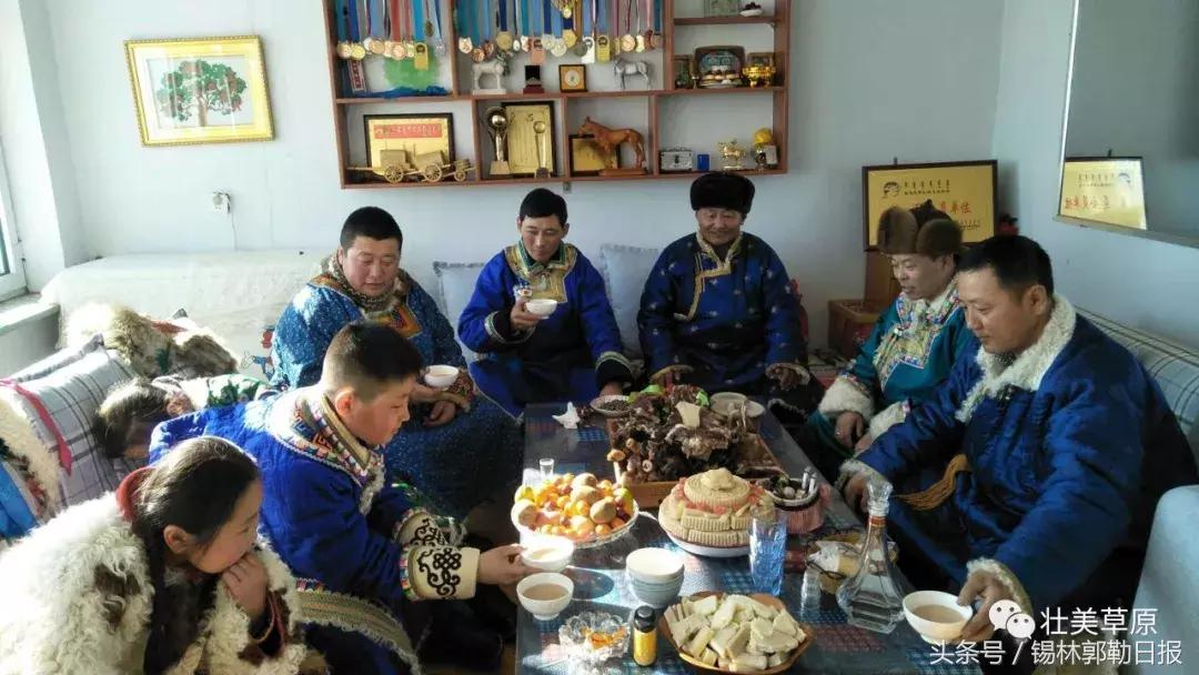 蒙古族的歌曲查干萨日,查干萨日蒙古族