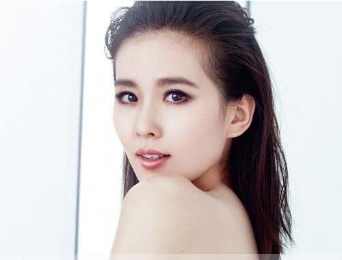 画烟熏妆眼影教程,儿童烟熏妆怎么画