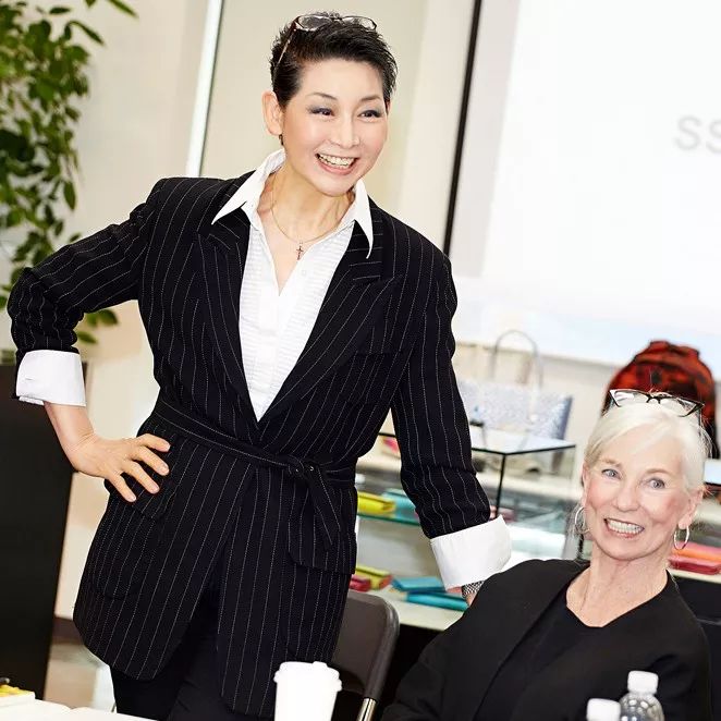 平凡和平庸之间或许只差了这两个字