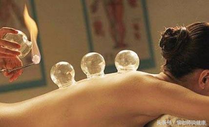 拔罐艾灸后的反应,拔罐20分钟起水泡怎么回事