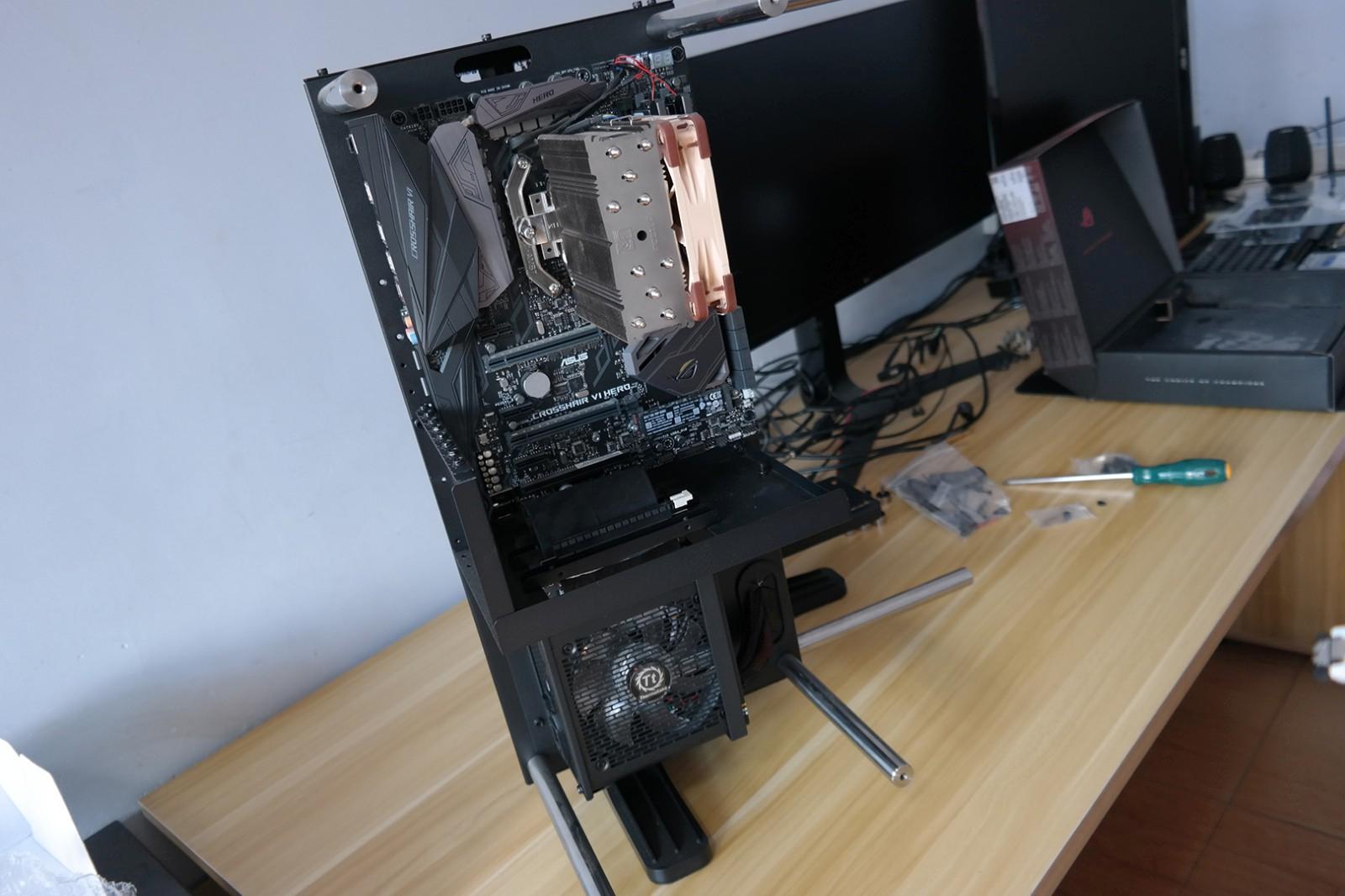 水冷散热电脑装机全过程,tt水冷装机