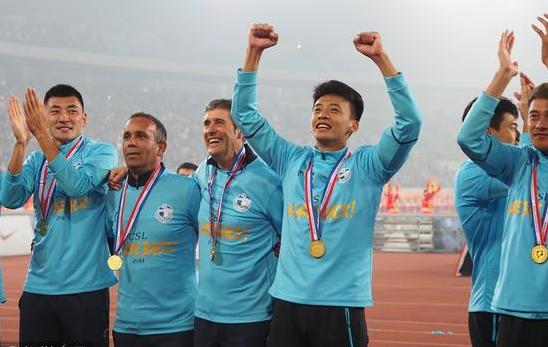 中国球迷关注最多的俱乐部,中超球迷看五大联赛