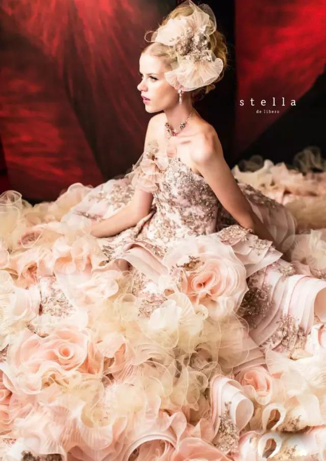 中国买不到的婚纱!Stelladelibero跳进花海的新娘,美到爆炸!