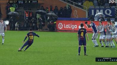 梅西十大经典直接任意球破门,梅西任意球和c罗任意球