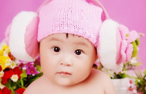 哪些因素会对孩子的视力产生影响,孩子有哪些因素会导致听力下降