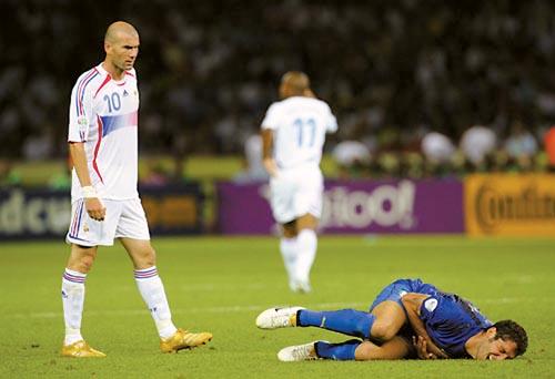 艺术大师齐达内,齐达内足球艺术大师