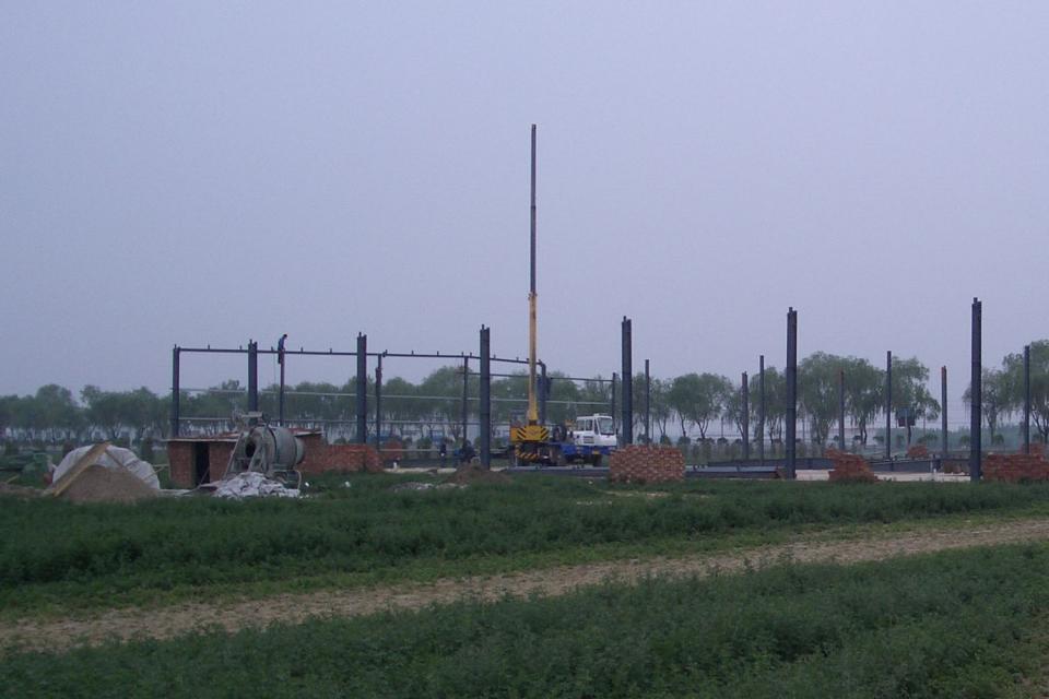 钢结构厂房天沟施工,钢结构厂房施工过程动画视频