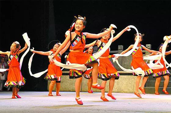 才艺培训班要什么证件,高密成人才艺培训班